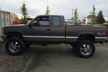 Professional Puyallup lift kit install in WA near 98371